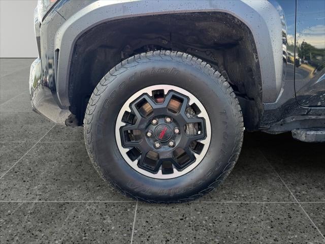2025 Toyota Tacoma 4WD SR5