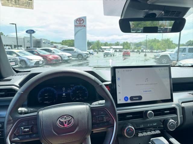 2025 Toyota Tacoma 4WD SR5