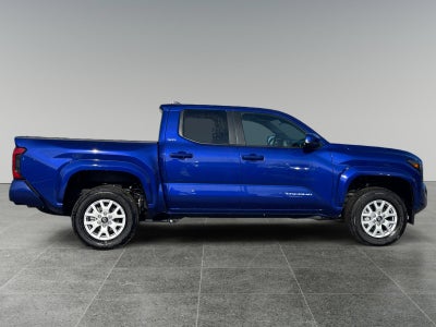 2025 Toyota Tacoma 4WD SR5