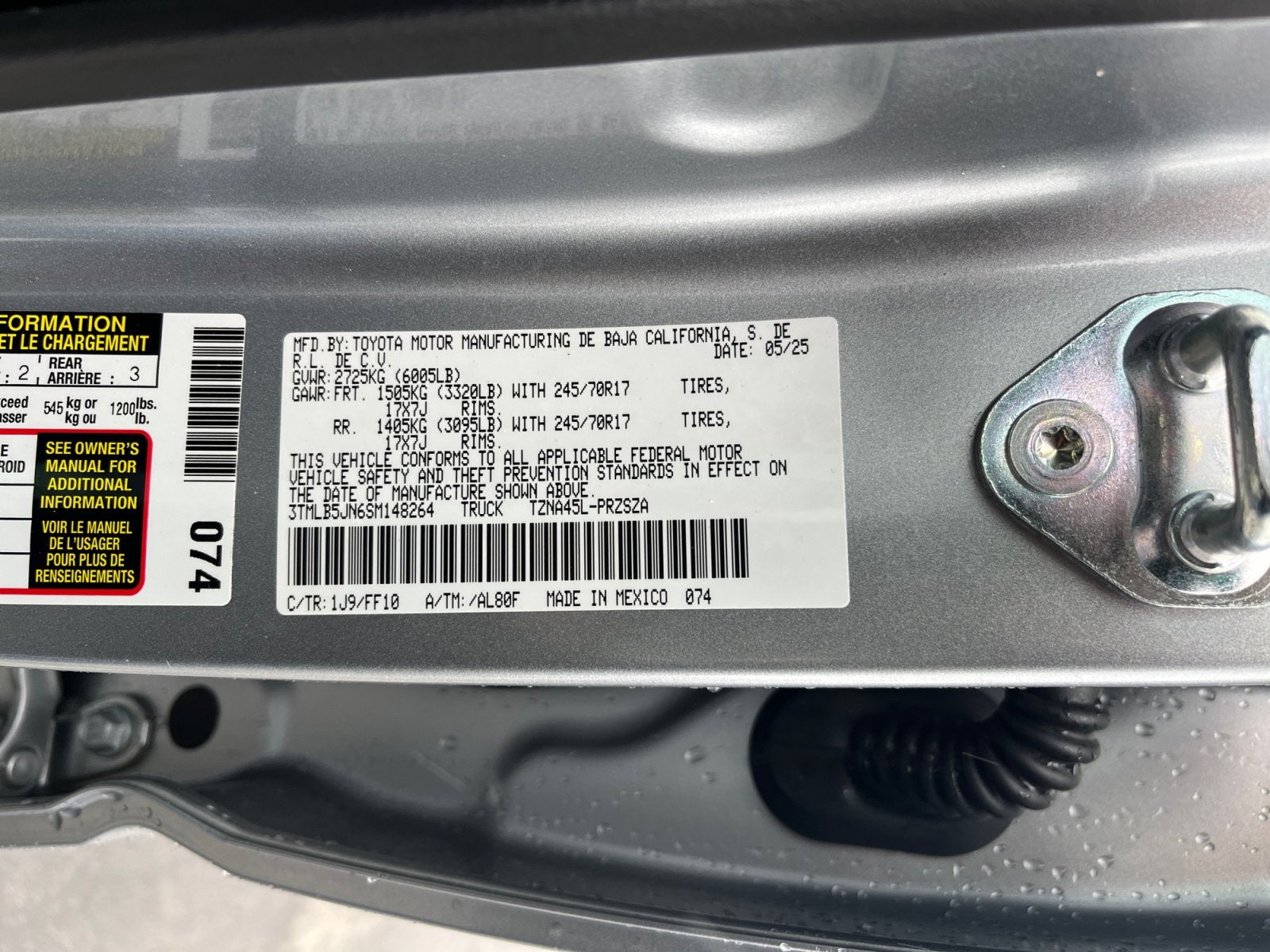 2025 Toyota Tacoma 4WD SR5