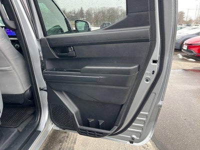 2025 Toyota Tacoma 4WD SR5