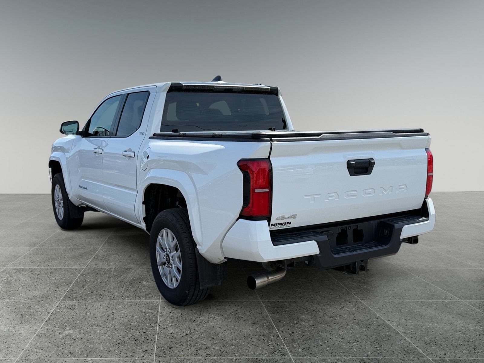 2024 Toyota Tacoma 4WD SR5