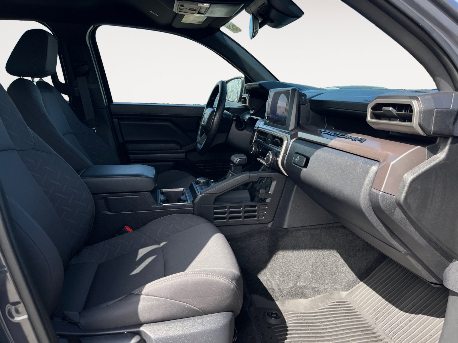 2025 Toyota Tacoma 4WD SR5