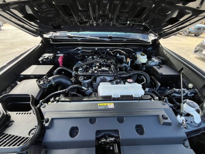 2025 Toyota Tacoma 4WD SR5