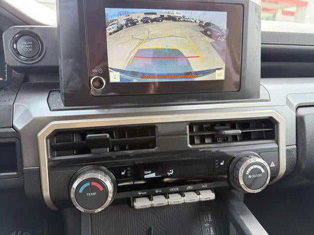 2025 Toyota Tacoma 4WD SR5