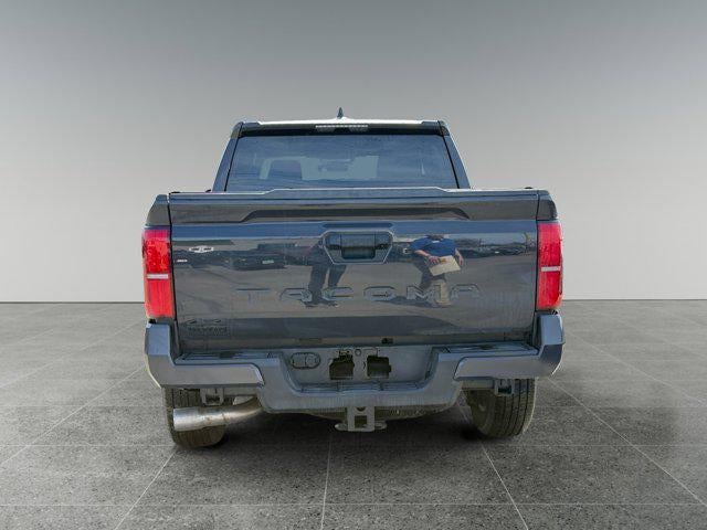 2025 Toyota Tacoma 4WD SR5