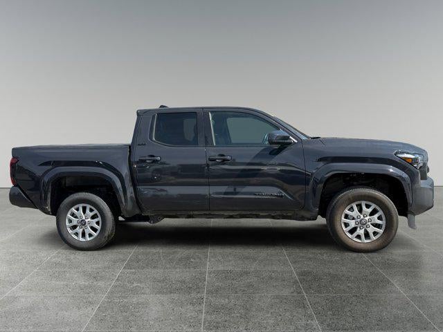 2025 Toyota Tacoma 4WD SR5