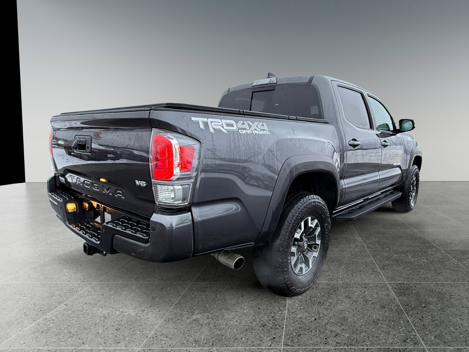 2023 Toyota Tacoma 4WD TRD Off Road