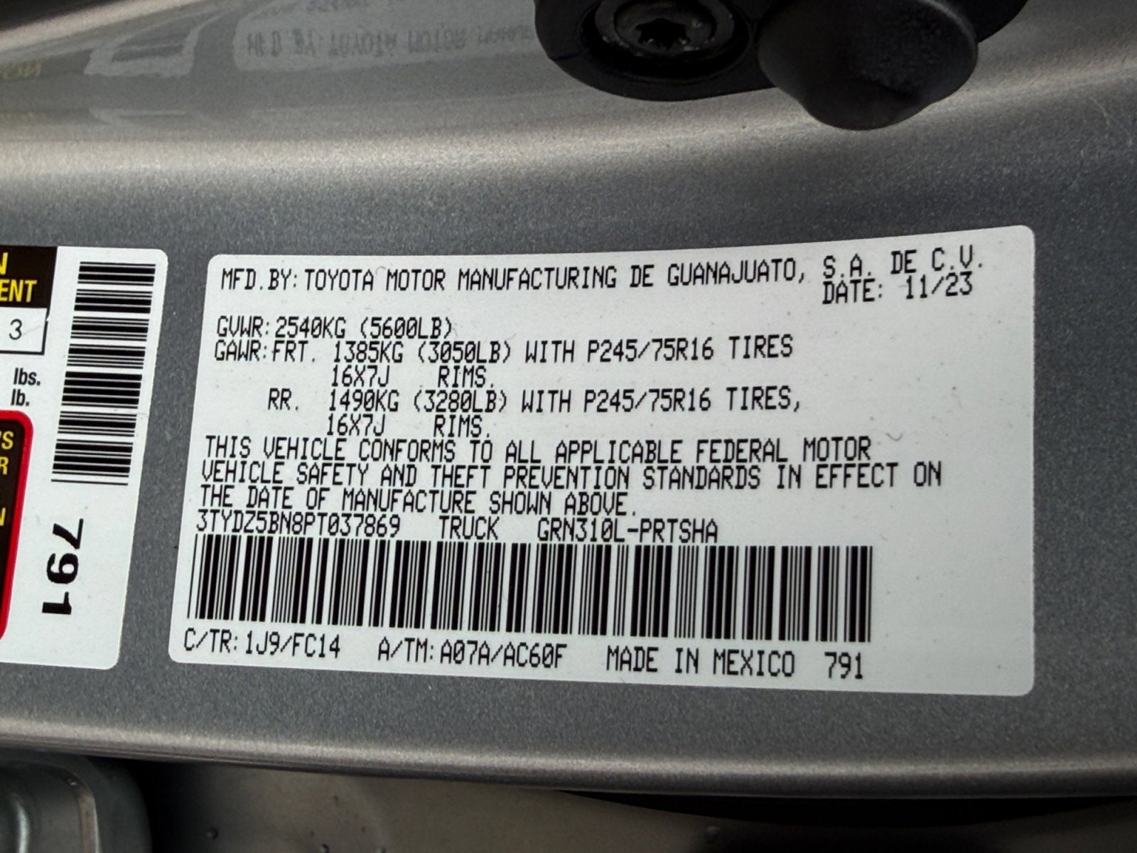 2023 Toyota Tacoma 4WD SR5