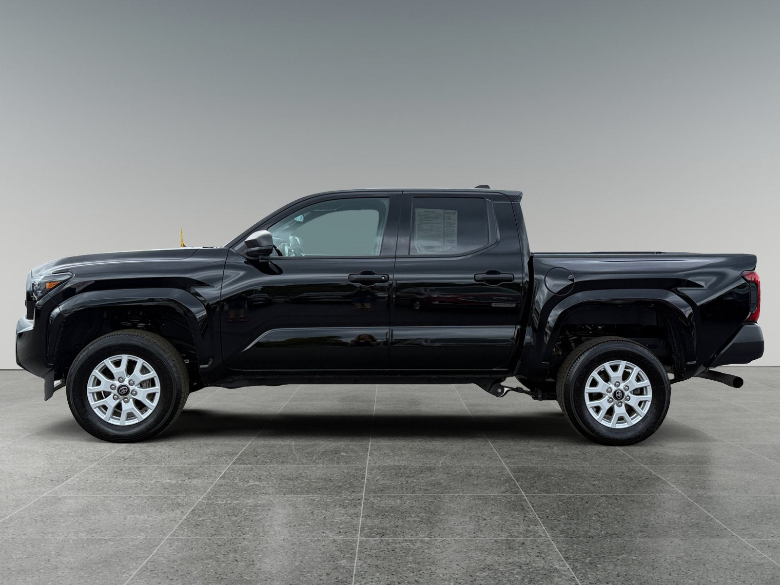 2024 Toyota Tacoma 4WD SR