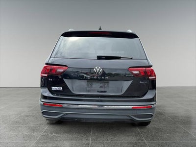 2022 Volkswagen Tiguan SE