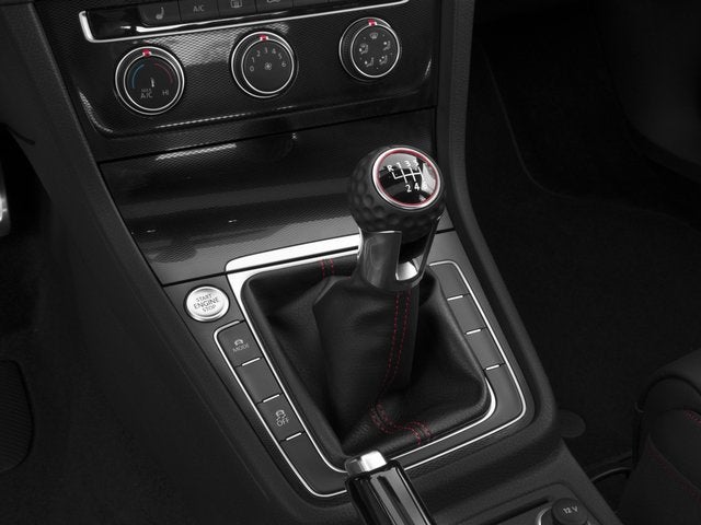 2017 Volkswagen Golf GTI SE 4-Door