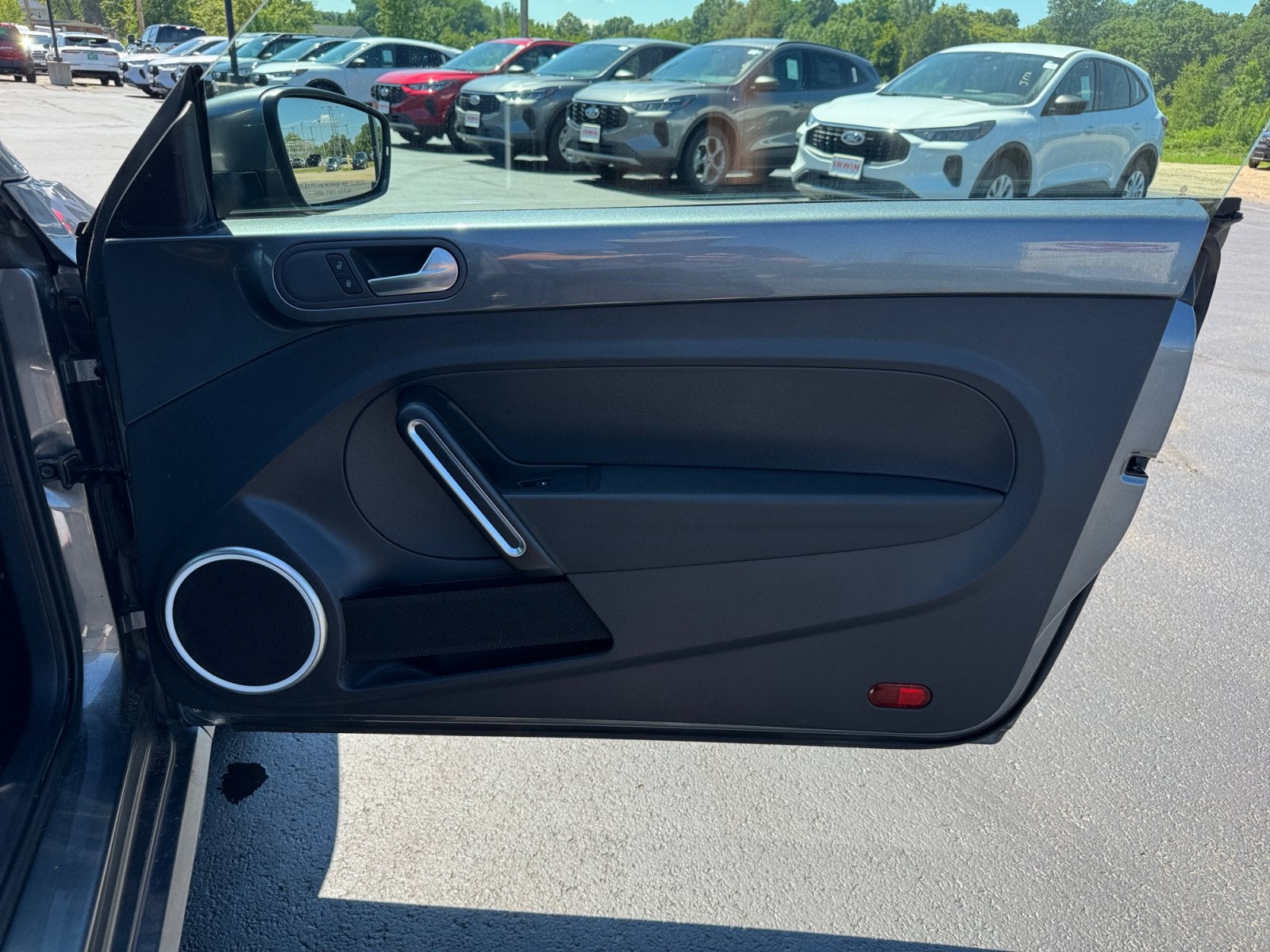 2017 Volkswagen Beetle 1.8T SE