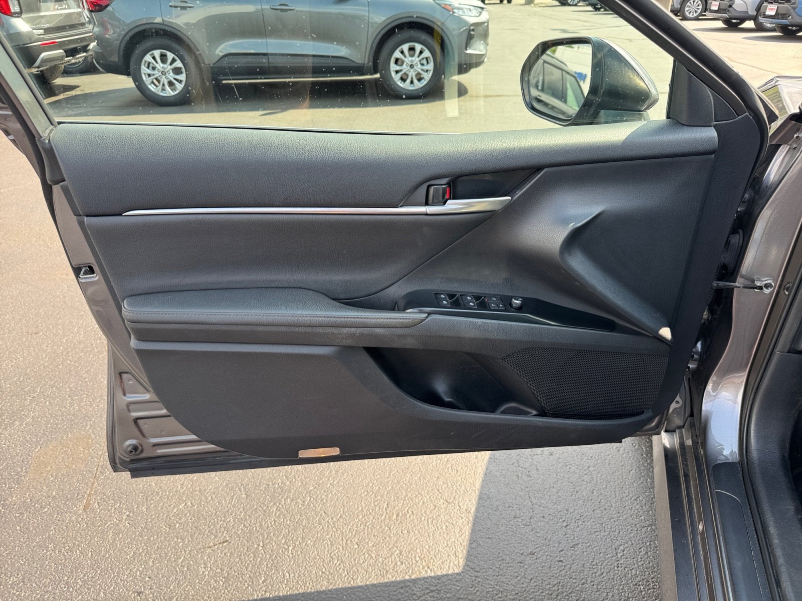 2019 Toyota Camry Hybrid XLE