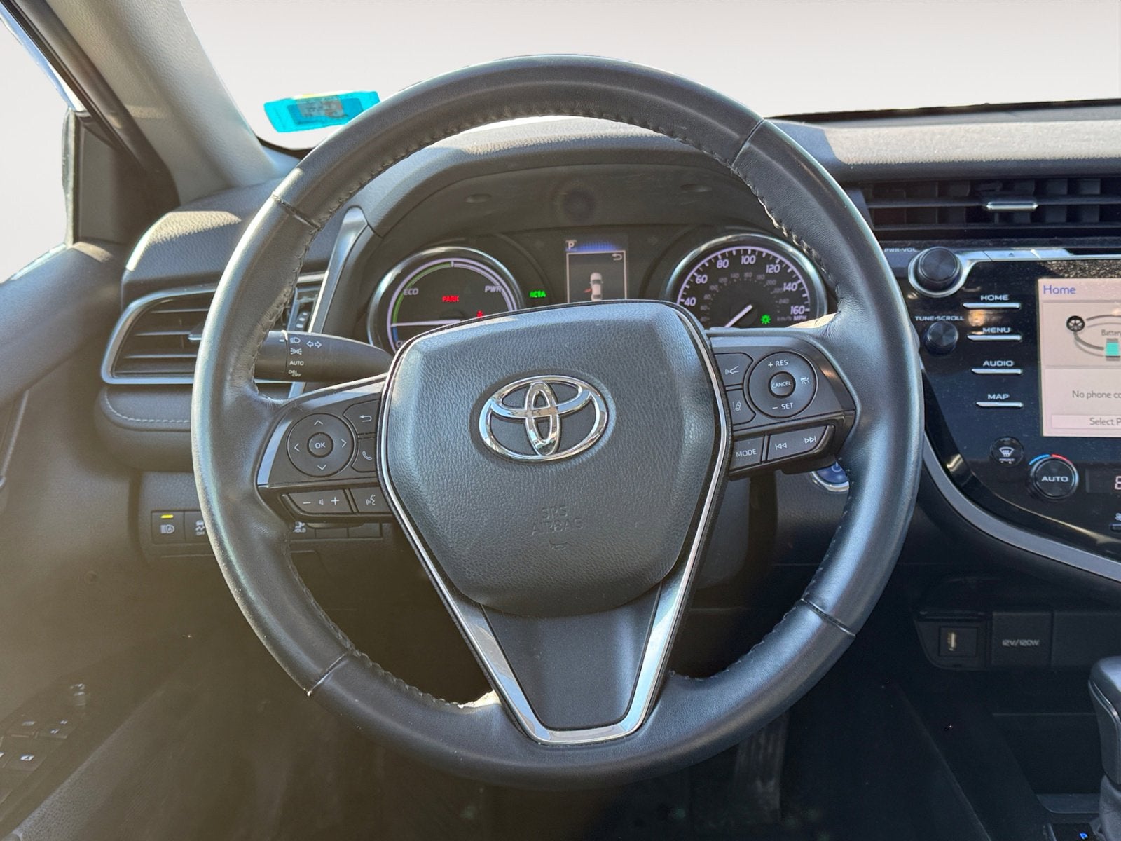 2020 Toyota Camry Hybrid SE