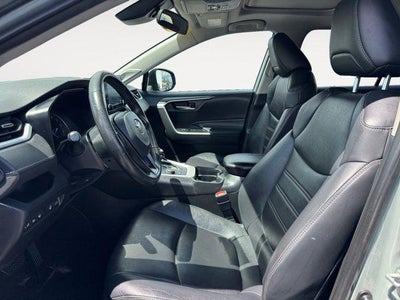 2021 Toyota RAV4 Hybrid XLE Premium