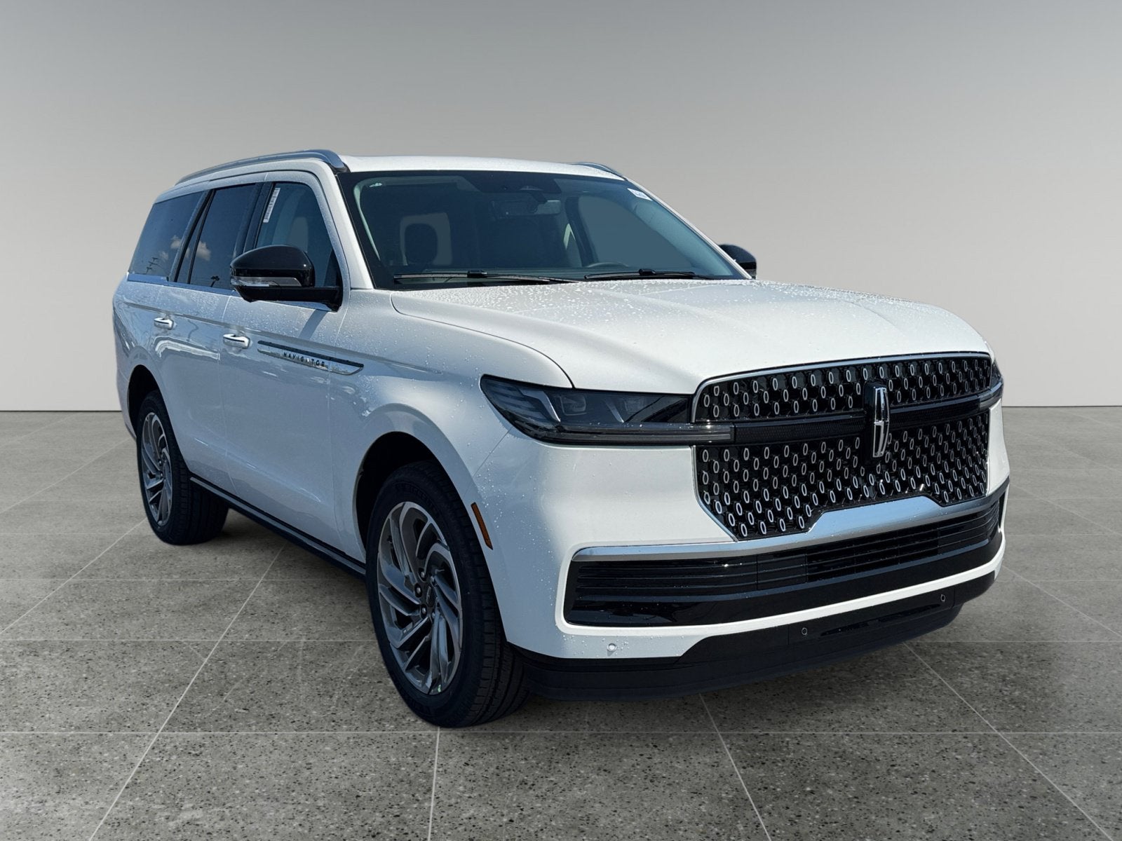 2027 Lincoln Navigator Reserve