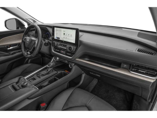 2024 Toyota Grand Highlander Base