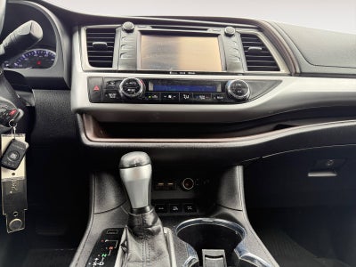 2019 Toyota Highlander LE Plus