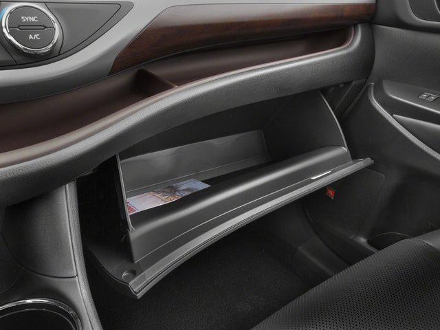 2016 Toyota Highlander Limited Platinum