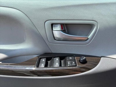 2020 Toyota Sienna XLE