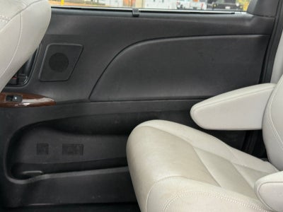 2020 Toyota Sienna Limited Premium
