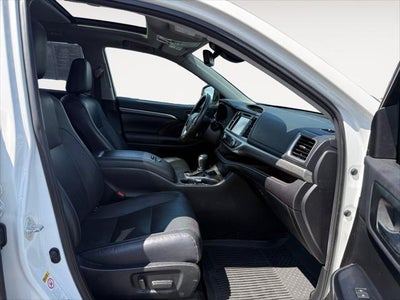 2019 Toyota Highlander Limited Platinum