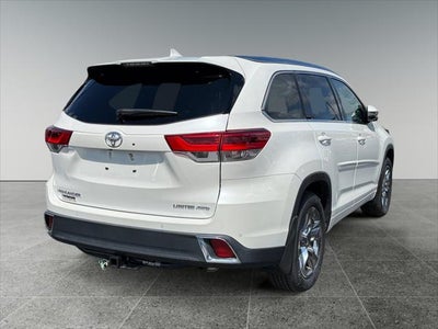 2019 Toyota Highlander Limited Platinum