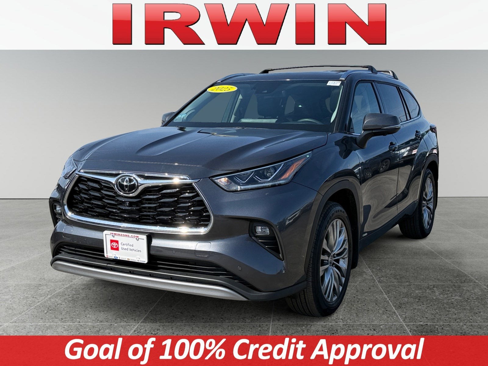 2025 Toyota Highlander Hybrid Platinum