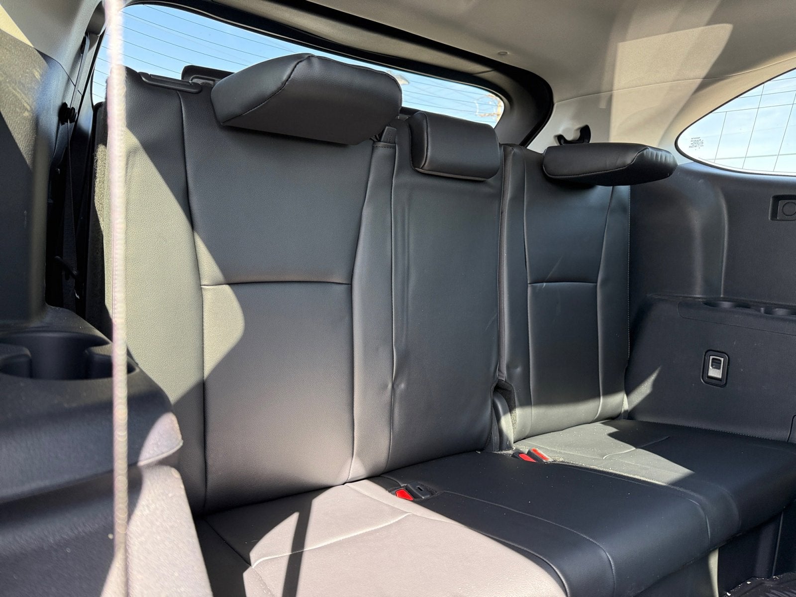 2025 Toyota Highlander Hybrid Platinum