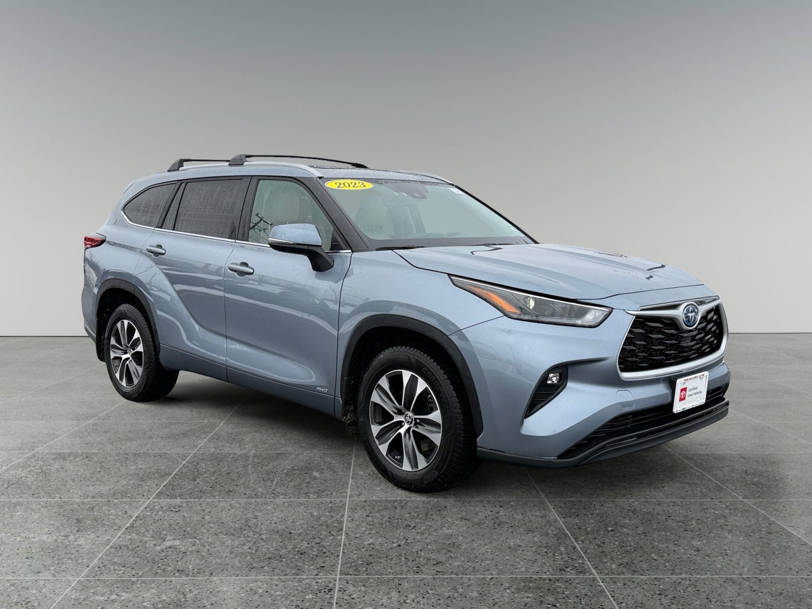 2023 Toyota Highlander Hybrid XLE