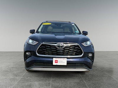 2023 Toyota Highlander Platinum