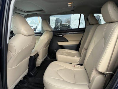 2023 Toyota Highlander Hybrid Limited