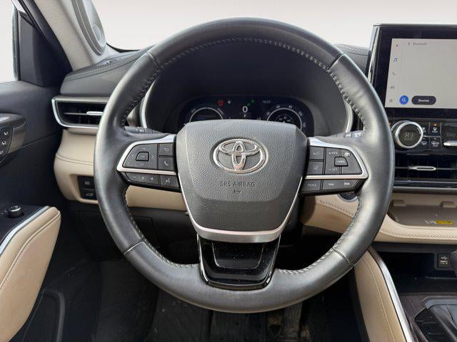 2023 Toyota Highlander Hybrid Limited