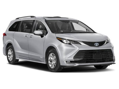 2022 Toyota Sienna XLE