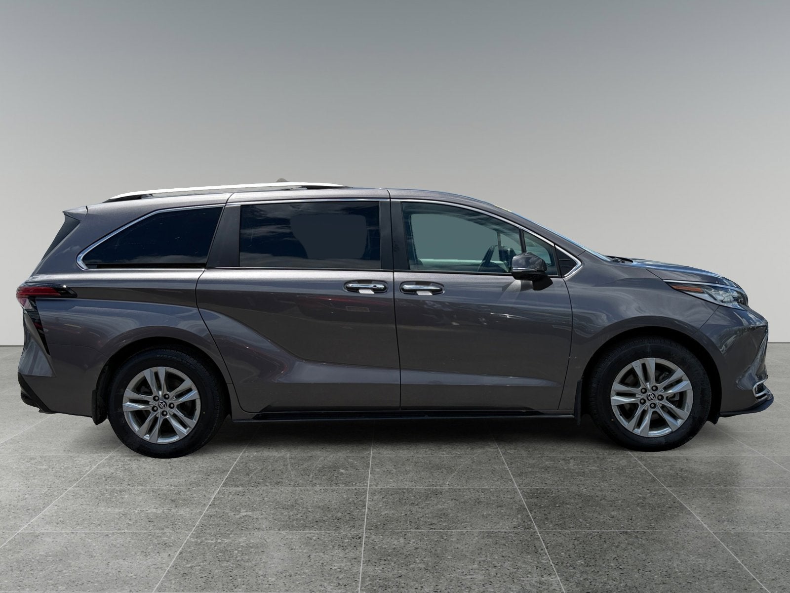 2024 Toyota Sienna Limited