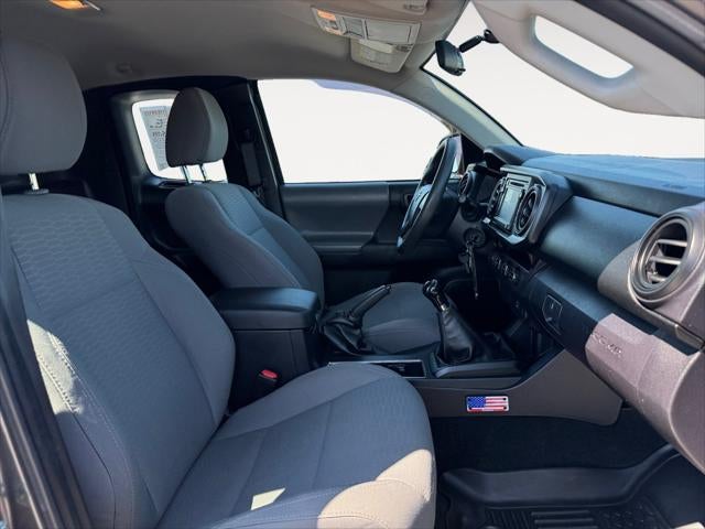 2017 Toyota Tacoma SR