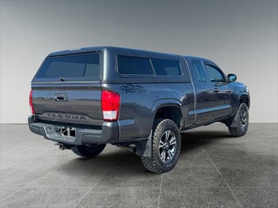 2017 Toyota Tacoma SR