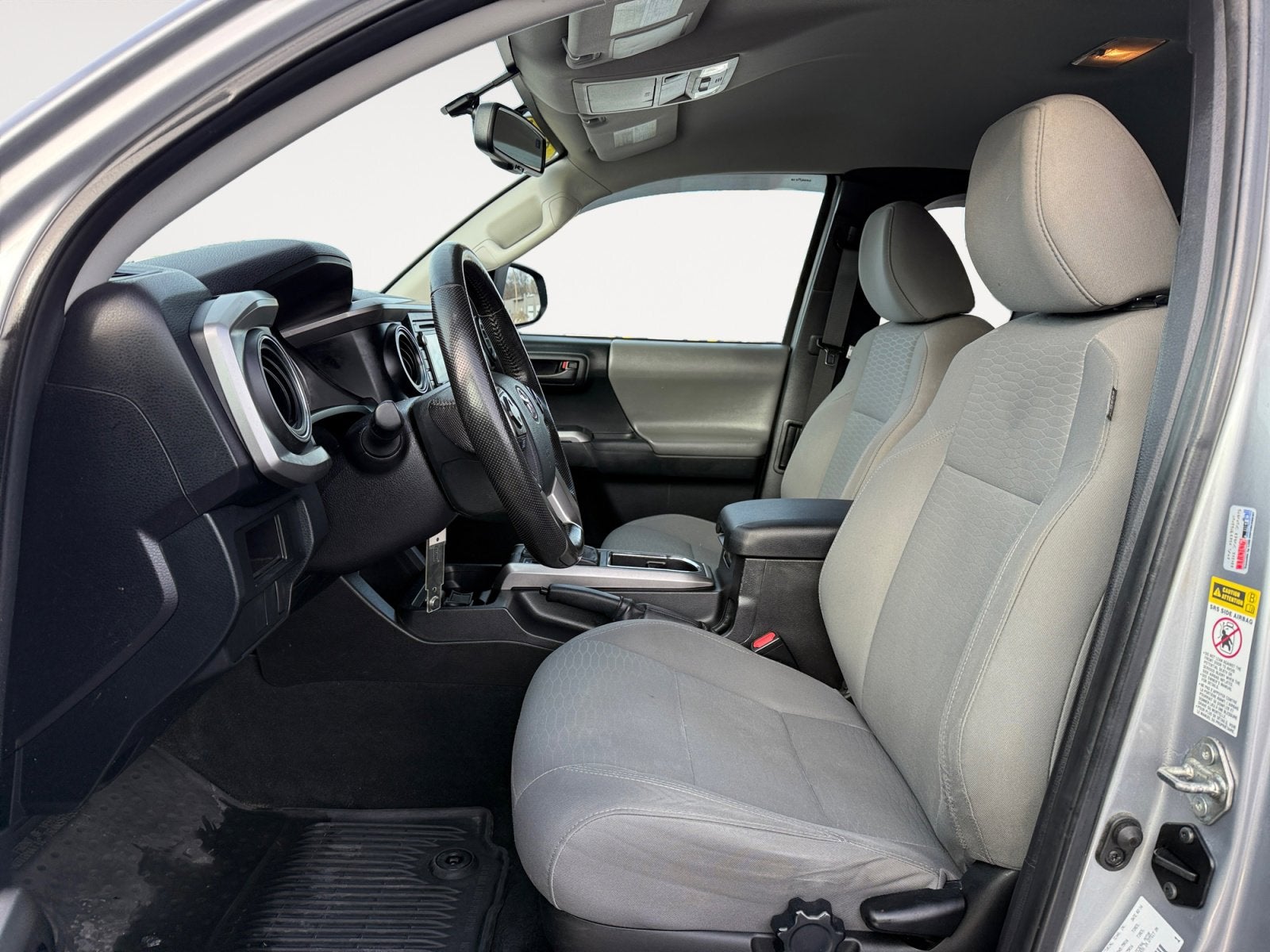 2016 Toyota Tacoma SR5