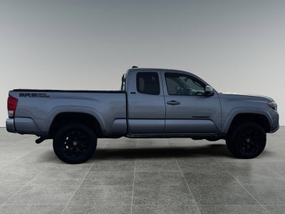 2016 Toyota Tacoma SR5