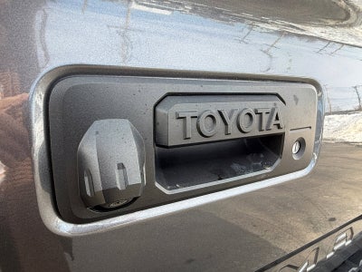 2017 Toyota Tacoma SR5