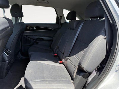 2020 Kia Sorento LX V6