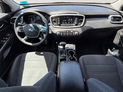 2020 Kia Sorento LX V6