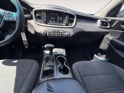 2020 Kia Sorento LX V6