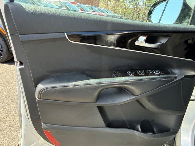 2020 Kia Sorento LX V6