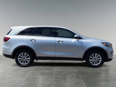 2020 Kia Sorento LX V6