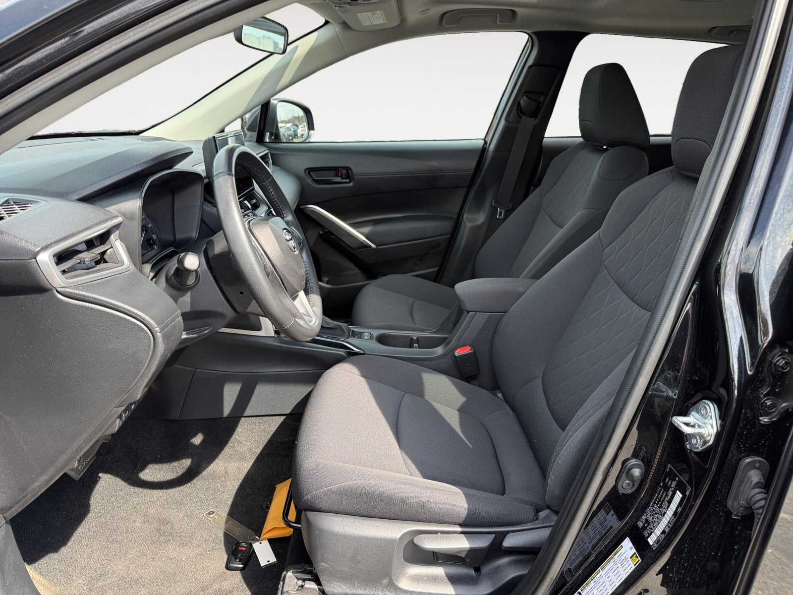 2023 Toyota Corolla Cross LE