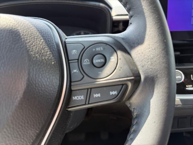 2025 Toyota Corolla Cross LE