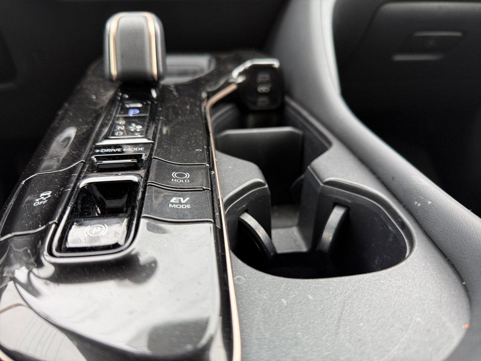 2025 Toyota Crown Signia XLE