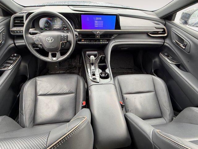 2025 Toyota Crown Signia XLE